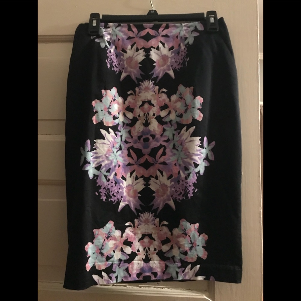 Floral pencil skirt